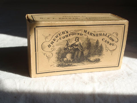 Brewer’s Marshmallow Compound Candy Box